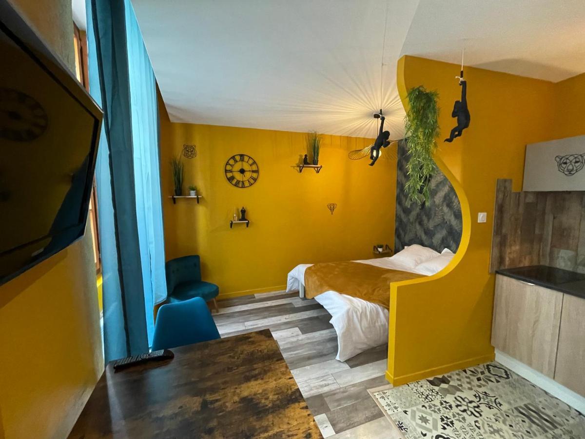 Jungle Room 로만스수르아이져 외부 사진