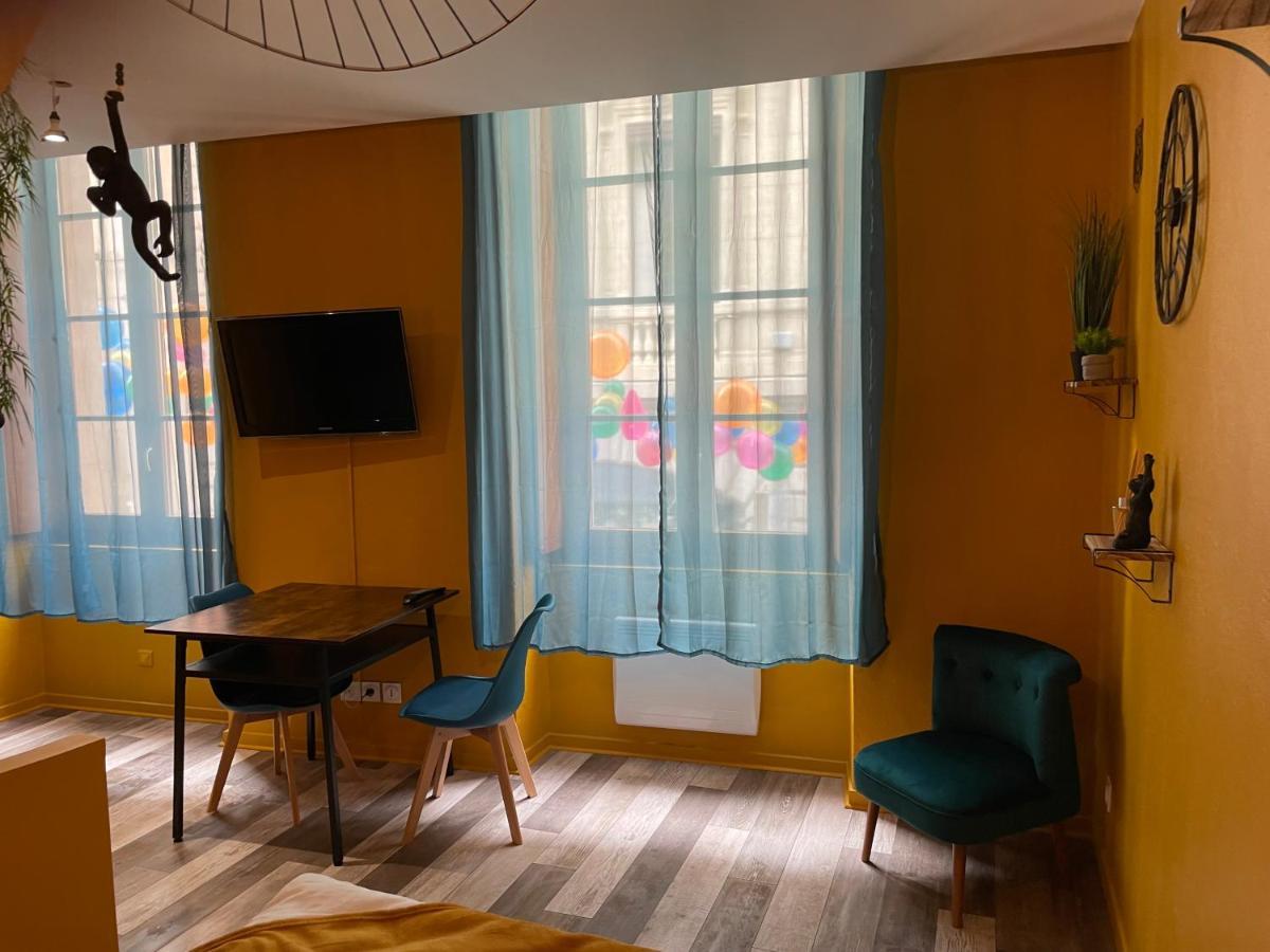 Jungle Room 로만스수르아이져 외부 사진